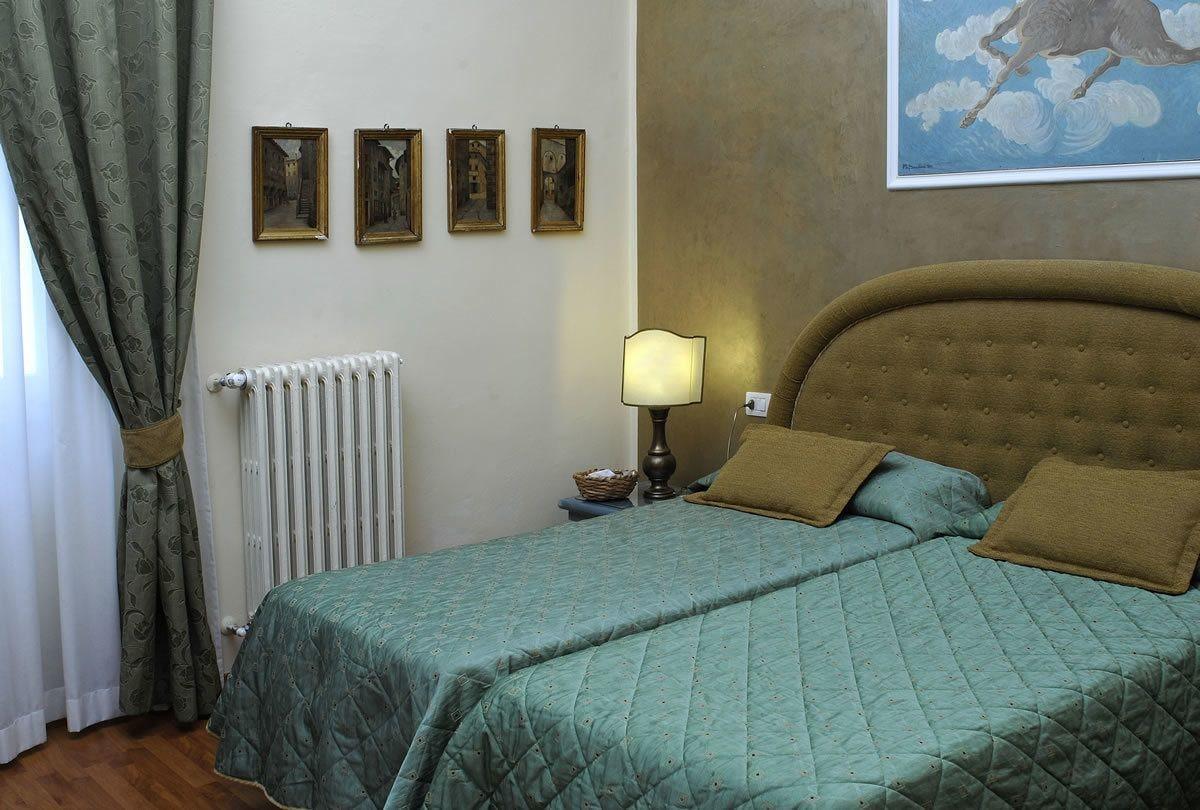 Relais Dante E Beatrice Bed & Breakfast Firenze Bagian luar foto