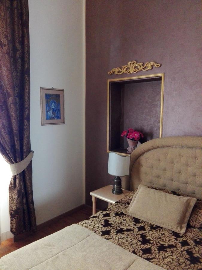 Relais Dante E Beatrice Bed & Breakfast Firenze Bagian luar foto